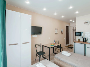 Апартаменты Изумруд возле Аэропорта