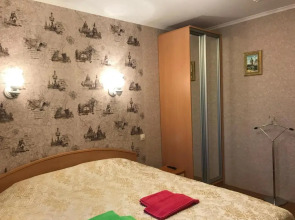 Апартаменты 3 комнаты в Центре рядом с Электричкой на Море