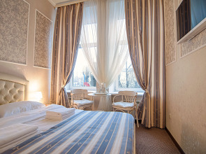 Отель Блюз на Староневском