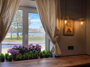 Квартира с видом на набережную в центре Великого Новгорода