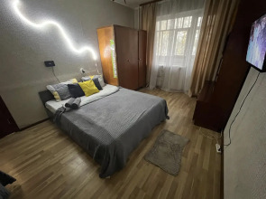 Апартаменты 2-комнатная в Центре