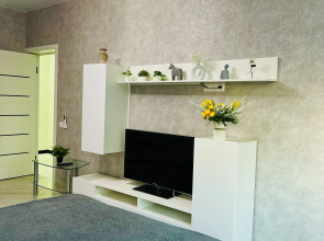 Квартира Комфорт на Нансена 103/1/5 1