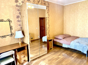 Апартаменты Top House Студеная 68А 1