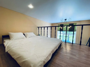 Апартаменты Room-Room Хользунова 40