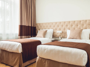 Отель Централь