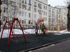 Квартира В Доме Поэтов на Патриарших Прудах