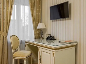 Отель Полонез