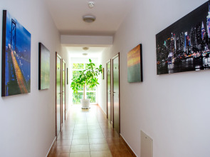 Отель Marina Inn