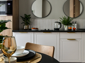 V Samom Tsentre Vzletki Apartments