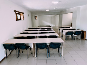 Отель Таулу