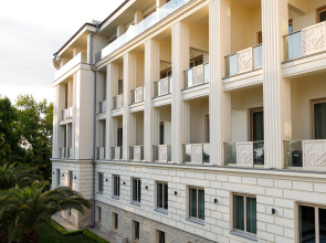 Комплекс апартаментов Grand Royal Residences