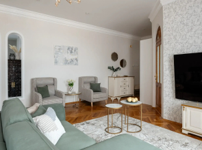 Квартира GM Apartments Новая и тихая Трехкомнатная на Тверской