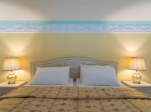 Апартаменты Большая Конюшенная 3