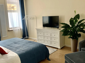 Апартаменты Loft Apartment в центре города