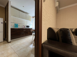 Квартира проспект Октябрьской Революции 40/4-2