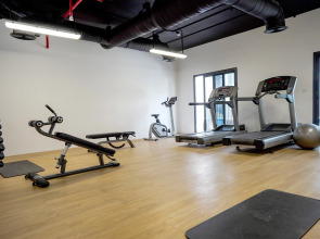 You&co Dubai Apart Hotel 