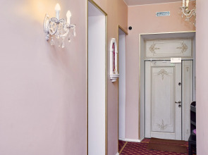 Апартаменты у Невы