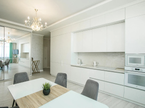 3-bedroom Vip Repina Street 4 Center Apartments
