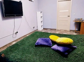 Na Ulitse Baykalskaya 236b/8 Flat