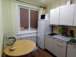 Апартаменты 2-х комнатная на 50 лет Октября 9