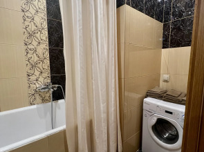 Квартира Большая 4-х комнатная квартира недалеко от центра