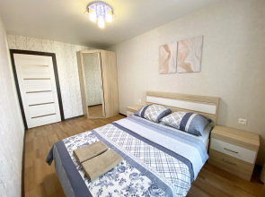 Lyuks 2-Komnatnye Lesnaya 5 Zhyolty Nartsiss Apartments
