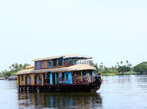 Sreekrishna 2 Bedroom Private Houseboat Hotel