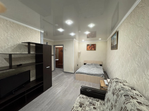 Ryadom S Zheleznodorozhnym Vokzalom Flat