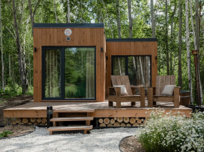 Lesnoy otel Yolo Glamping