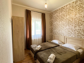 Royal Galaxy Apartments