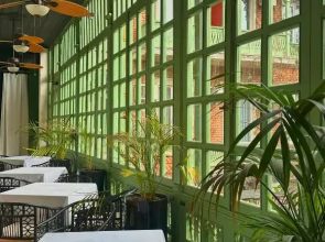 Отель Reikartz City Tbilisi Hotel
