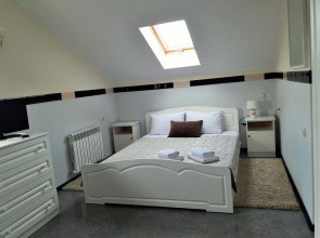 Золотая Роза