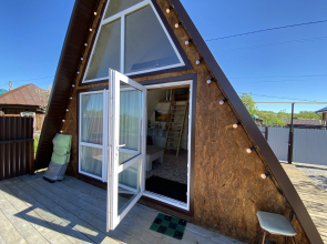 Uyutny Afreym S Saunoy Private house