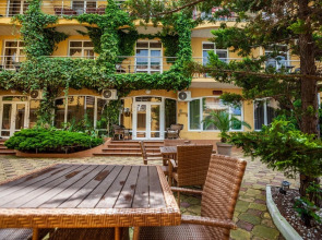 Апартаменты У Моря С Бассейном в ЖК Солнечный/28Б