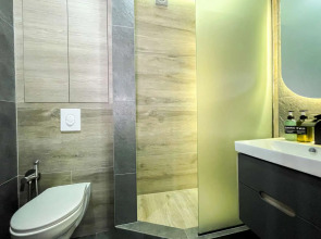 Квартира от FolkFort — светлая студия у арки ВДНХ и сквера Останкино