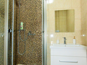 Апартаменты BestFlat24 Летная 21 возле Арены