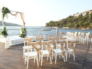 Mivara Luxury Resort & Spa Hot