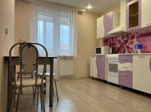 Квартира Однокомнатная Кирова 322Ак6