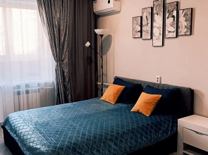 Na Flotskoy 32 Flat