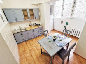 Апартаменты M.O.O.N. APARTMENTS Zenkova 86
