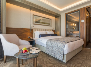 Golden Tulip Istanbul Bayrampasa