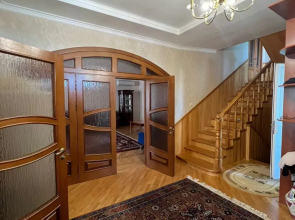 Roskoshny  U Morya 10 Spalnykh Rublevka Private House