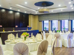 Отель Ramada by Wyndham Bishkek Centre