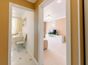 Апартаменты Любимый дом на Антонова 74