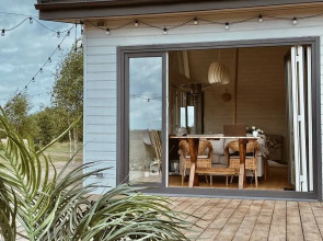 Гостевой дом Woody Village Riverside