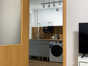 Апартаменты Apart-Comfort на Большой Октябрьской 102