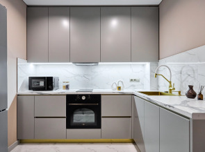 Квартира Просторная Возле Центральной Больницы