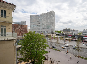 Апартаменты Кварт-Отель, Новый Арбат, 26 (4)