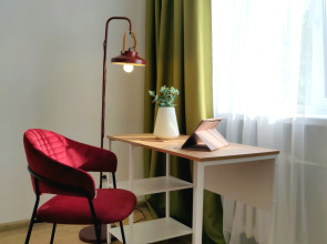 Апартаменты на улице Маршала Бирюзова 18