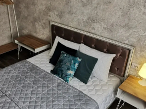 1-Komnatnaya S Otlichnym Remontom Flat